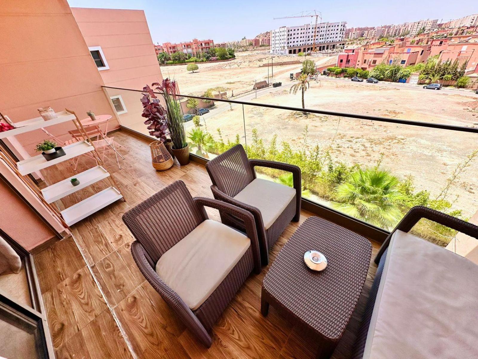 Appartement Luxueux Avec Piscine 10 Minutes Du Centre Ville Marrakesh Buitenkant foto